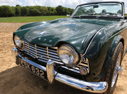 phares avant triumph tr4