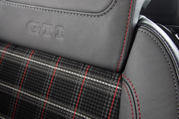 interieur golf gti edition 30