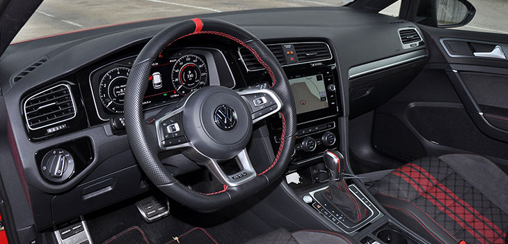 intérieur volkswagen golf 7 gti tcr2019