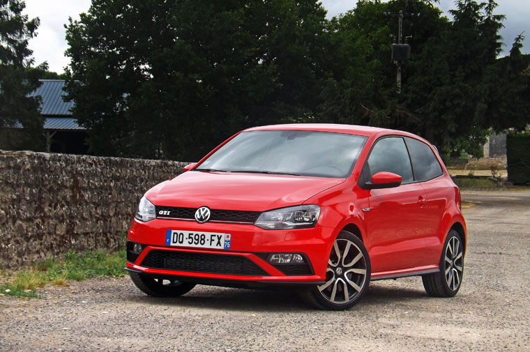 VOLKSWAGEN Polo GTI 1.8 TSI 192ch DSG7 5 portes Toit Ouvrant Panoramique  Apple CarPlay Android Auto - Voitures