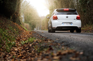 vw polo r logo