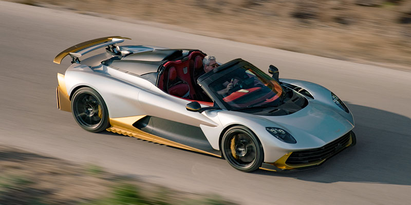 Aston Martin Valhalla Spider 2026 roule