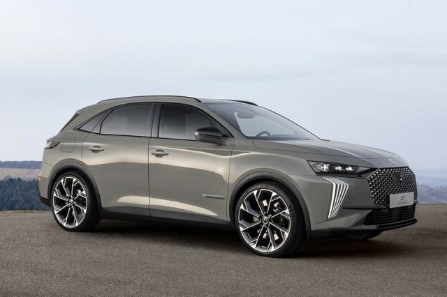 DS 7 E-TENSE 4x4 360 : un restylage musclé DS 7 E-TENSE 4x4 360 : un restylage musclé