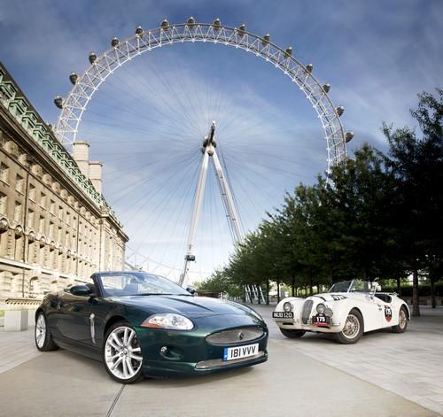Jaguar fête les 60 ans du roadster XK au salon de Londres Jaguar fête les 60 ans du roadster XK au salon de Londres