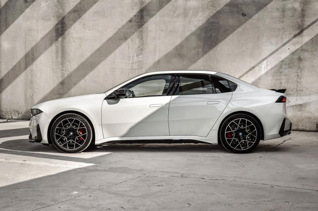 Déjà des pièces M Performance pour la nouvelle BMW Série 3 G50 Déjà des pièces M Performance pour la nouvelle BMW Série 3 G50