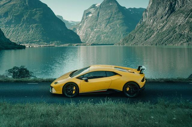 Lamborghini veut rester socialement acceptable grâce à l'électrique