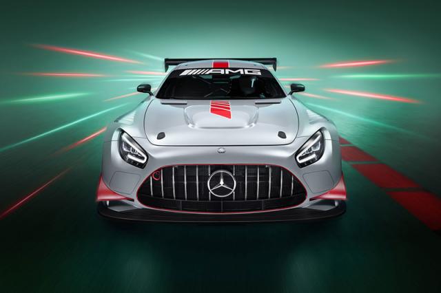 Mercedes-AMG GT3 Edition 55 : pour jouer au pilote Mercedes-AMG GT3 Edition 55 : pour jouer au pilote
