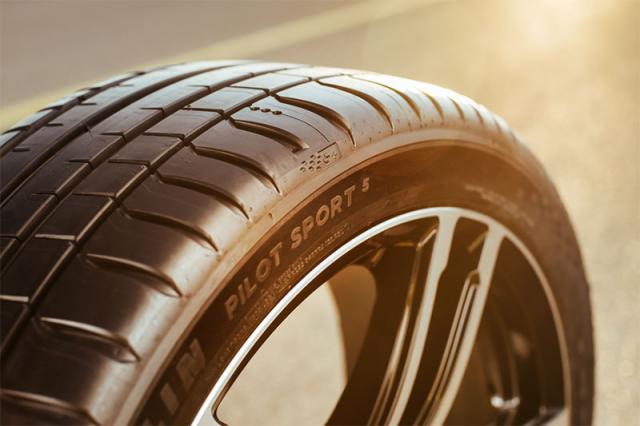 Michelin lance le nouveau pneu Pilot Sport 5 Michelin lance le nouveau pneu Pilot Sport 5
