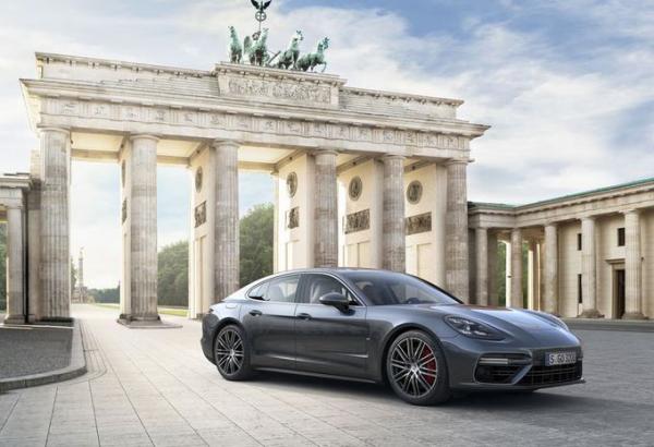 Porsche Panamera II : revue et corrigée Porsche Panamera II : revue et corrigée