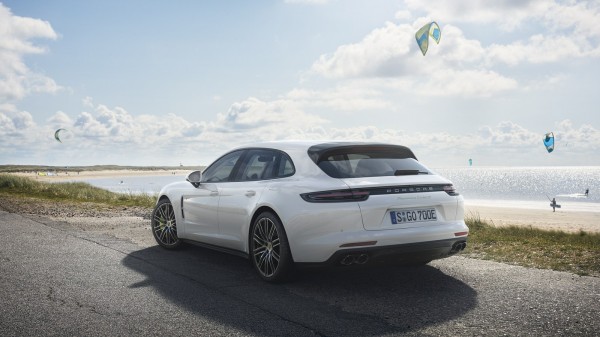 Porsche Panamera Sport Turismo Turbo S E-Hybrid Porsche Panamera Sport Turismo Turbo S E-Hybrid
