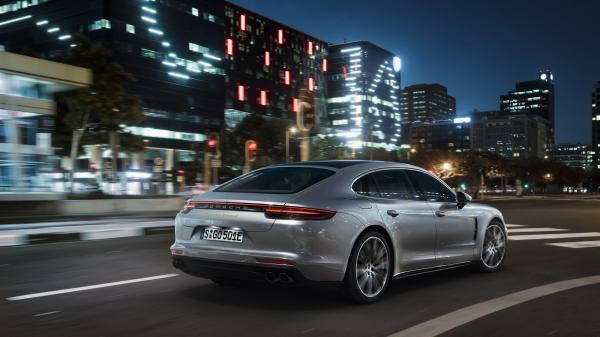 Porsche Panamera Turbo S E-Hybrid Porsche Panamera Turbo S E-Hybrid