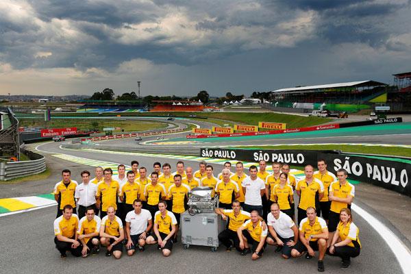 Clap de F1 pour le V8 Renault Sport Clap de F1 pour le V8 Renault Sport