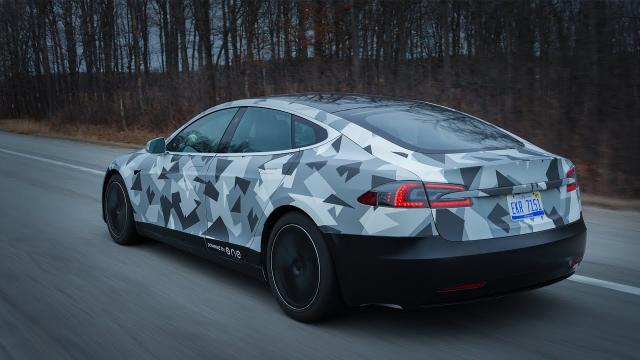 Record d'autonomie pour une Tesla Model S avec une batterie modifiée