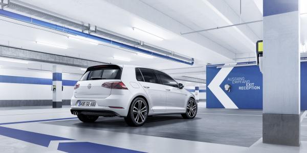 La Volkswagen Golf 8 GTI en hybride ? La Volkswagen Golf 8 GTI en hybride ?