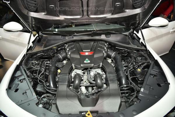 Alfa Romeo Giulia QV : le V6 à coeur ouvert
