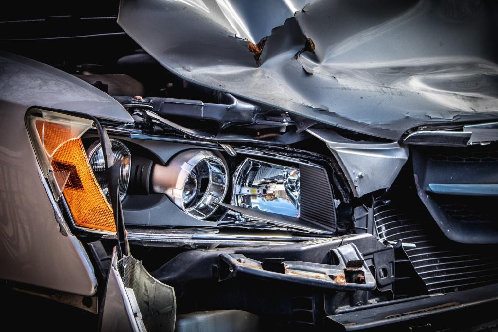 Hausse des tarifs d'assurance auto en 2024 : à qui la faute ? Hausse des tarifs d'assurance auto en 2024 : à qui la faute ?