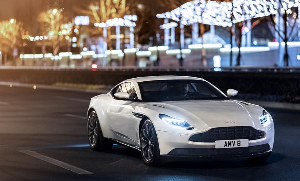 Aston Martin DB11 V8 : le downsizing sportif Aston Martin DB11 V8 : le downsizing sportif
