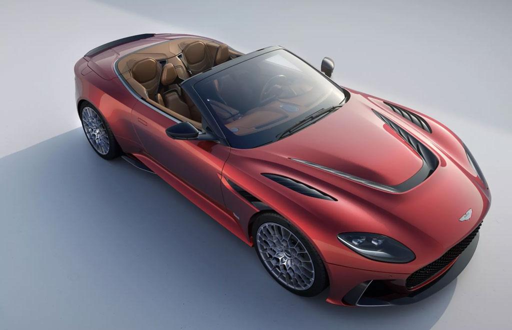 L'Aston Martin DBS 770 Ultimate Volante se dévoile enfin L'Aston Martin DBS 770 Ultimate Volante se dévoile enfin