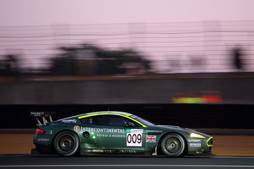 Aston Martin remporte Le Mans 2007 en GT1
