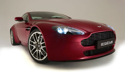 Prodrive optimise l'Aston Martin V8 Vantage