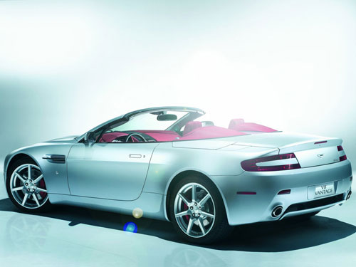 Aston Martin V8 Vantage : sublime roadster Aston Martin V8 Vantage : sublime roadster