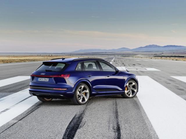 Audi e-tron S : soupçons de sportivité