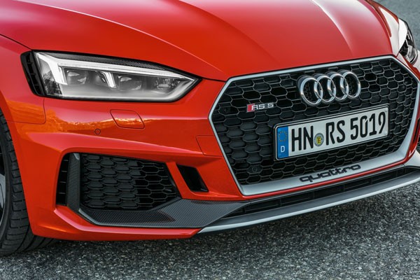 Audi RS4 et RS5 Carbon Edition Audi RS4 et RS5 Carbon Edition