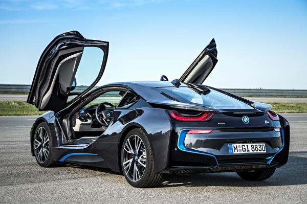 BMW i8 : sur la route BMW i8 : sur la route