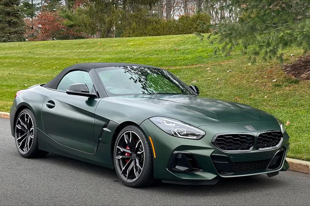 Finalement, la BMW Z4 aura droit aussi à une boîte manuelle ! Finalement, la BMW Z4 aura droit aussi à une boîte manuelle !