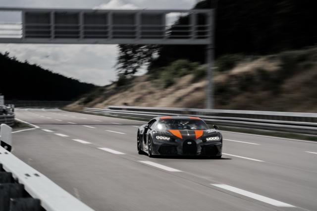 La Bugatti Chiron a atteint 490 km/h !