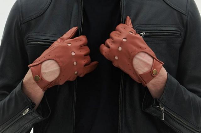 Sélection Noël 2021 : les gants de conduite en cuir, un indémodable Sélection Noël 2021 : les gants de conduite en cuir, un indémodable