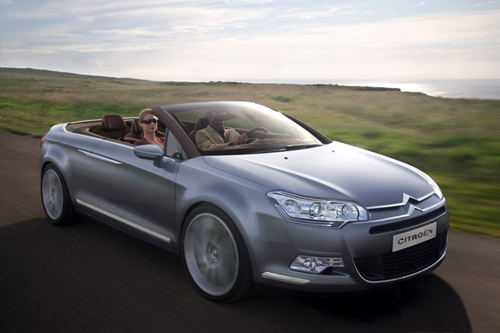 Salon de Francfort : Citroën C5 Airscape, une annonce de la future C5 !! Salon de Francfort : Citroën C5 Airscape, une annonce de la future C5 !!