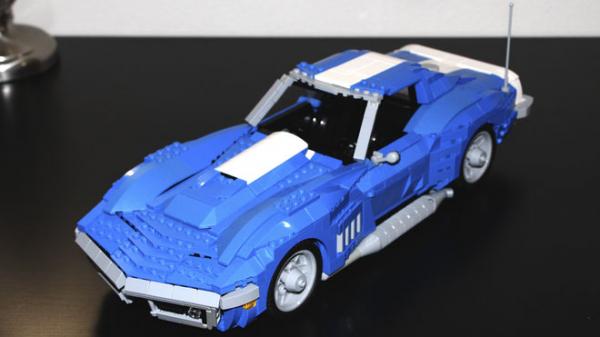 Une Chevrolet Corvette 1969 en Légo ! Une Chevrolet Corvette 1969 en Légo !