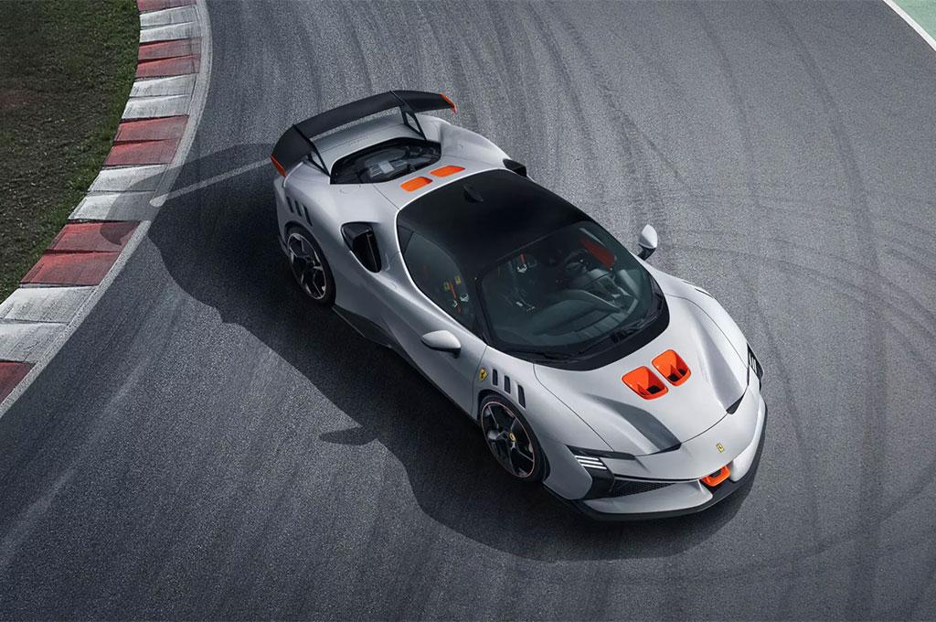 Ferrari SF90 XX Stradale et Spider : le double X descend dans la rue Ferrari SF90 XX Stradale et Spider : le double X descend dans la rue