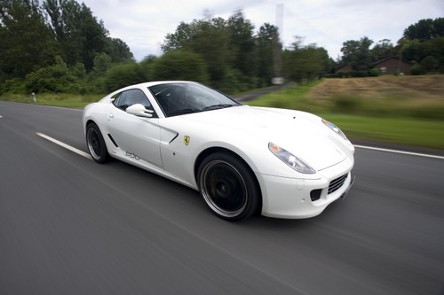 Et si la Ferrari 599 GTB adoptait le moteur de la FXX ! Et si la Ferrari 599 GTB adoptait le moteur de la FXX !