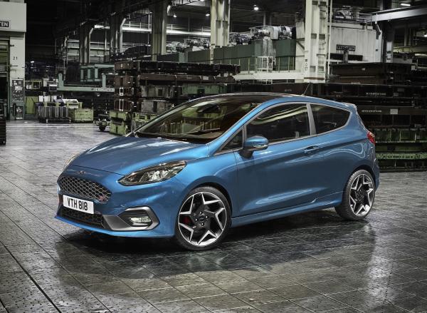 Ford Fiesta ST 2018 : un 3 cylindres 1.5 Ecoboost de 200 ch Ford Fiesta ST 2018 : un 3 cylindres 1.5 Ecoboost de 200 ch