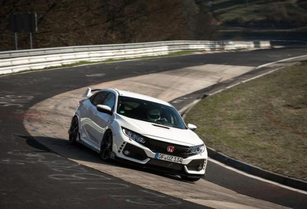 Honda Civic Type R : nouveau record au Nürburgring ! Honda Civic Type R : nouveau record au Nürburgring !