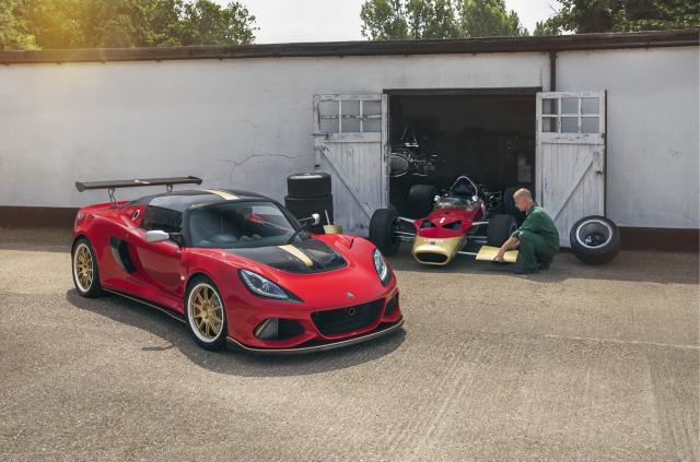 Deux Lotus spéciales à Goodwood Deux Lotus spéciales à Goodwood