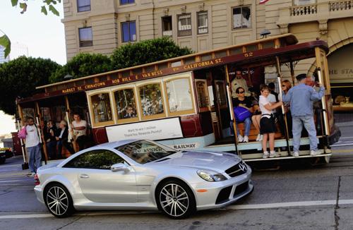 Le SL 65 AMG Black Series à la rencontre de son public... Le SL 65 AMG Black Series à la rencontre de son public...