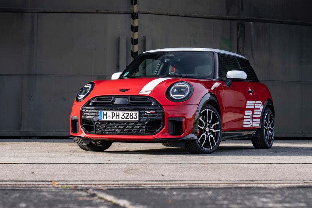 [S�rie limit�e] MINI JCW 1965 Victory Edition : un hommage � la l�gende du Monte-Carlo