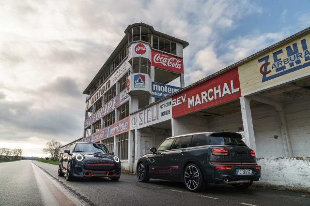 Série limitée : MINI John Cooper Works Clubman ALL4 GP Inspired Série limitée : MINI John Cooper Works Clubman ALL4 GP Inspired