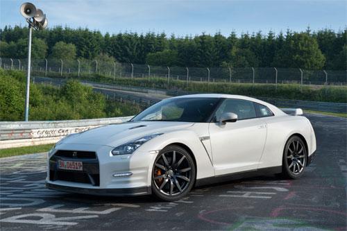 Nissan GT-R cru 2011 Nissan GT-R cru 2011