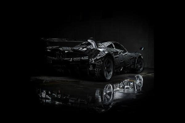 Pagani Huayra BC : teaser de bonne année Pagani Huayra BC : teaser de bonne année