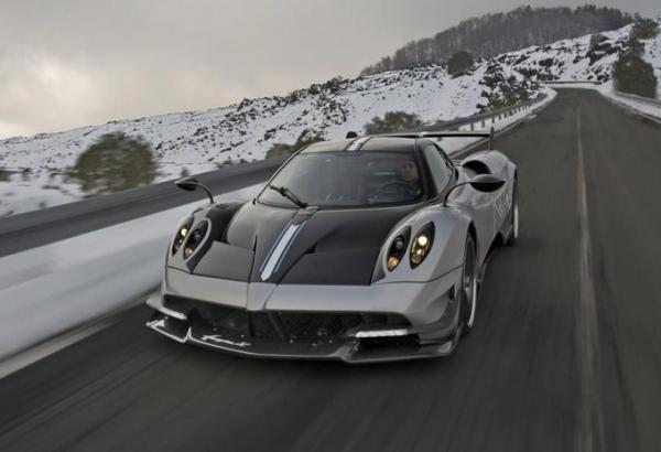 Pagani Huayra BC : vibrant hommage Pagani Huayra BC : vibrant hommage