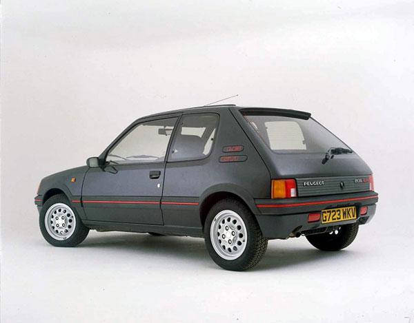 La Peugeot 205 a 30 ans ! La Peugeot 205 a 30 ans !