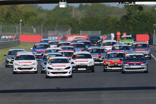 Youngtimers Cup : les anciennes aux Rencontres Peugeot Sport Youngtimers Cup : les anciennes aux Rencontres Peugeot Sport