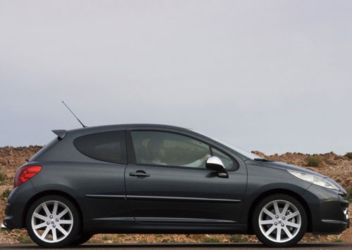 Peugeot 207 RC, digne descendance ? Peugeot 207 RC, digne descendance ?