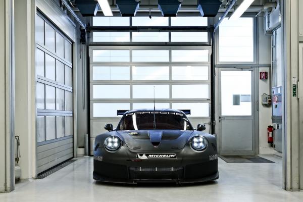 Porsche présente sa nouvelle GTE/GTLM Porsche présente sa nouvelle GTE/GTLM