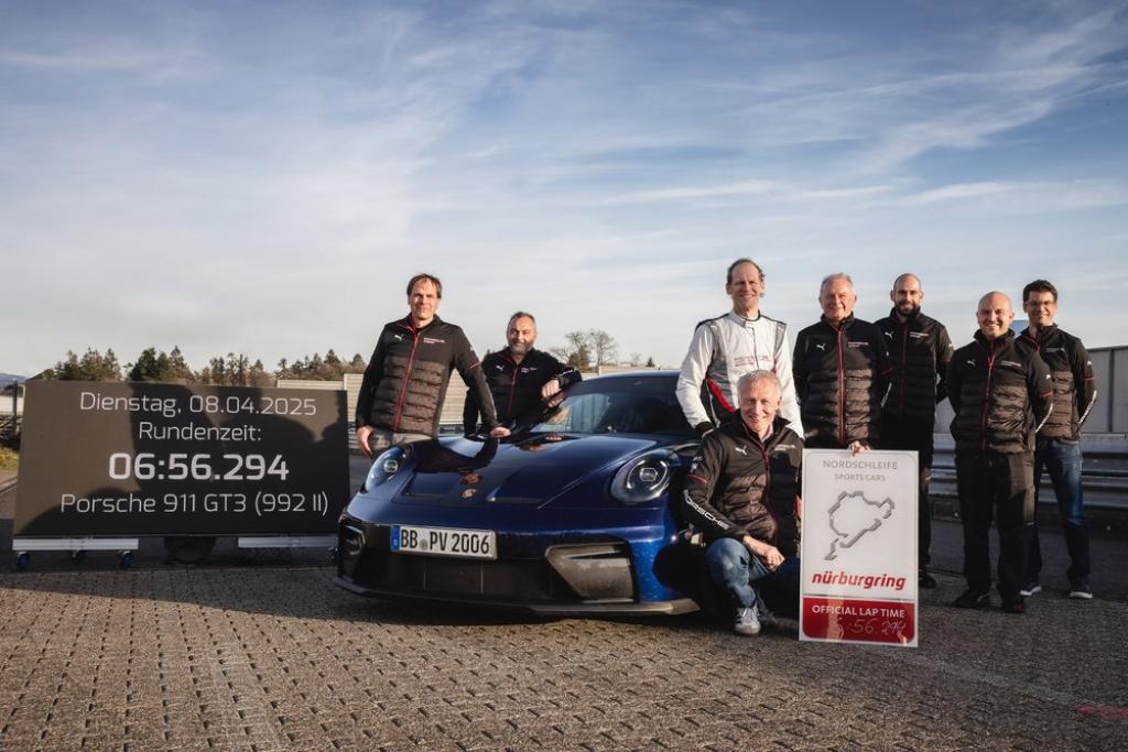 Nouveau record pour la Porsche 911 GT3 sur le Nürburgring Nouveau record pour la Porsche 911 GT3 sur le Nürburgring