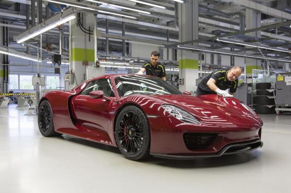 Fin de production pour la Porsche 918 Spyder Fin de production pour la Porsche 918 Spyder